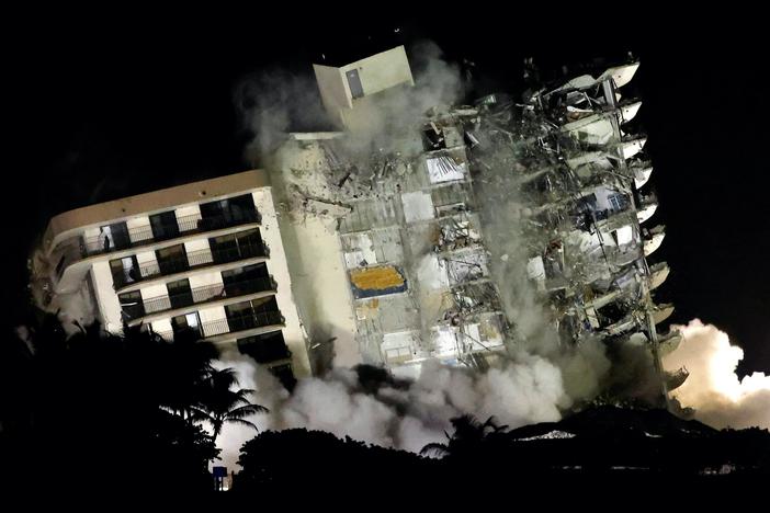 News Wrap: Search proceeds in Surfside, Florida after remaining condo tower is demolished
