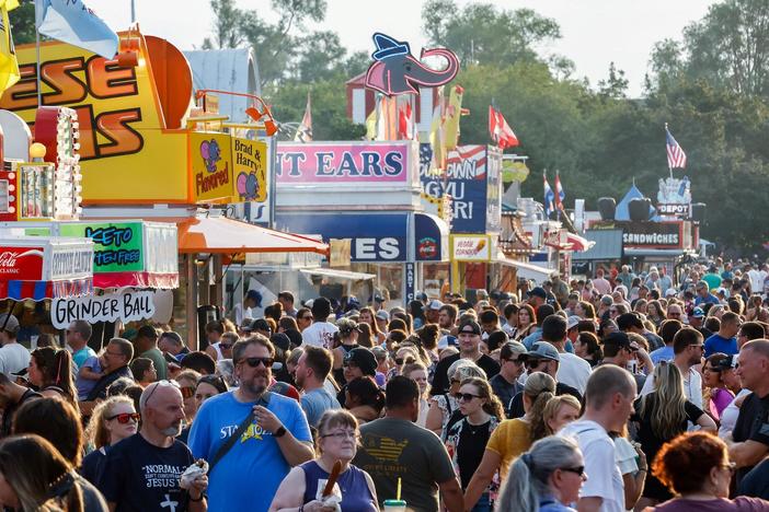 GOP presidential candidates try to win over voters at the Iowa State Fair