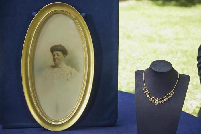 Appraisal: Emerald, Diamond & Gold Necklace, ca. 1875