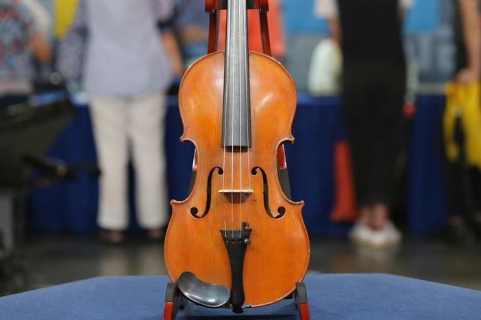 Appraisal: French Violin & Bow, ca. 1875, in New Orleans, Hour 2.