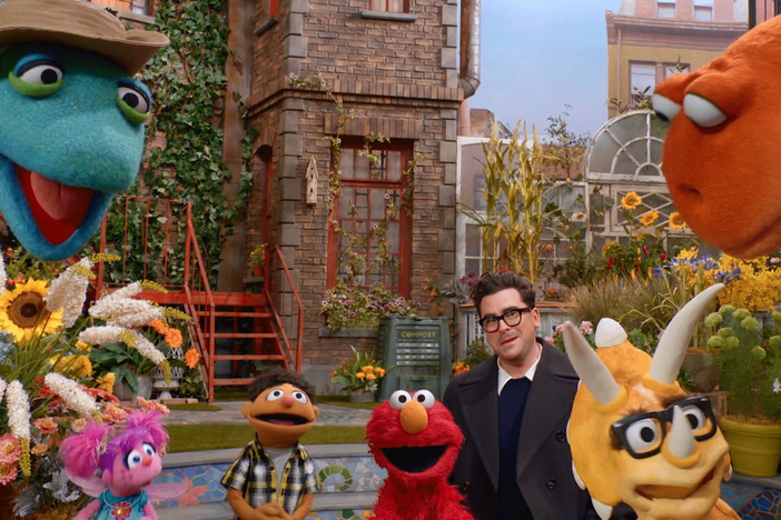 D is for Dinosaur! Elmo, Abby, and Tamir talk to Dan Levy about dinosaurs.
