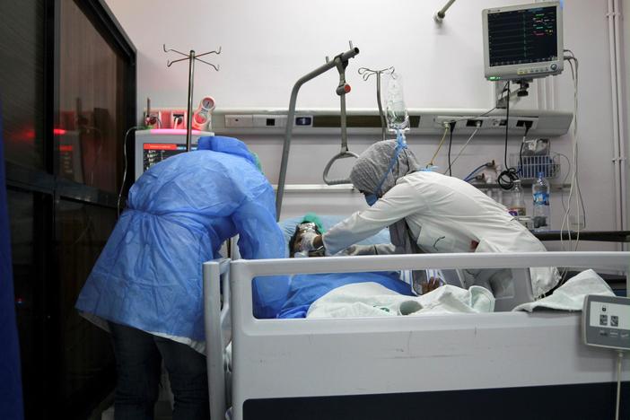 Idlib, Syria's final rebel stronghold, struggles to get lifesaving aid amid COVID spike