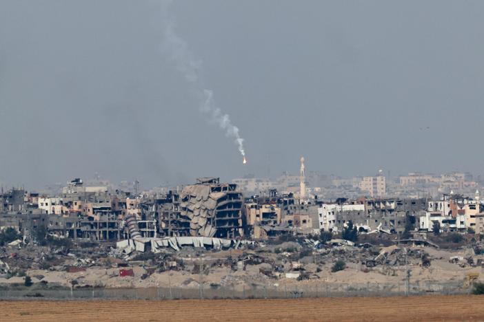 U.S. vetoes UN resolution for cease-fire as Israel ramps up airstrikes in Gaza