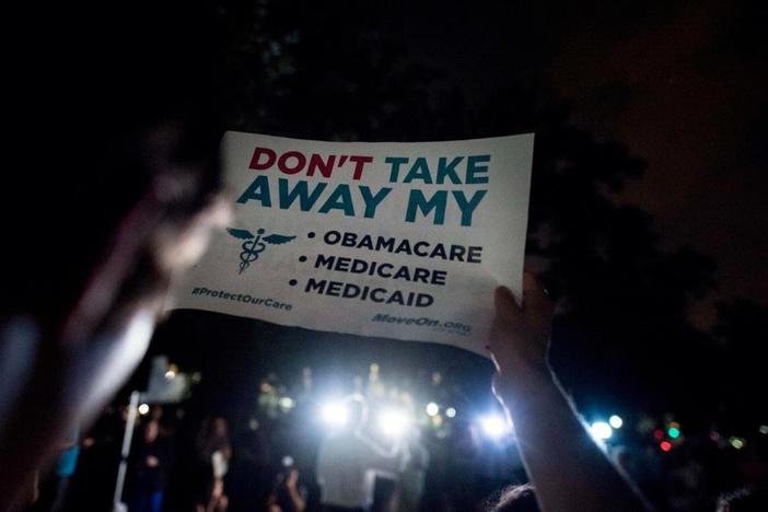 As voters worry about health care, Trump administration relaxes Obamacare rules