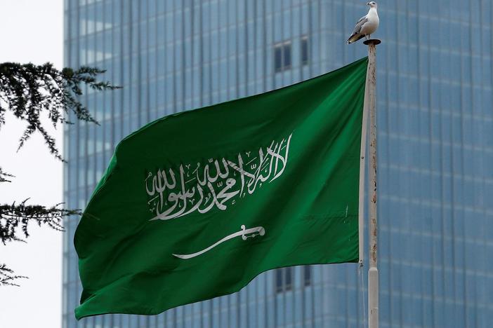 News Wrap: Biden reevaluating relations with Saudi Arabia after oil production cut