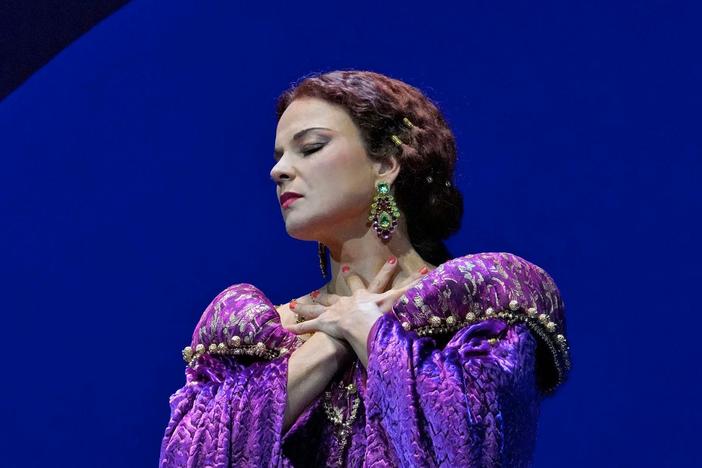 Elīna Garanča sings Dalila’s Act II aria.