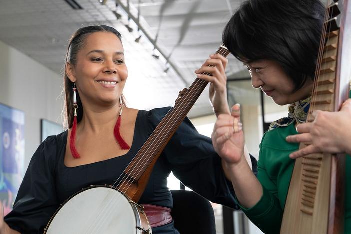 Rhiannon’s guest artist is Wu Man, master of the pipa or “Chinese banjo.”