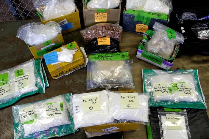News Wrap: 28 Sinaloa cartel members charged in U.S. fentanyl trafficking case