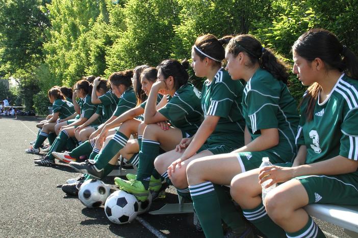 Follow a girls' H.S. soccer team in Chicago as they reveal obstacles of class and gender.