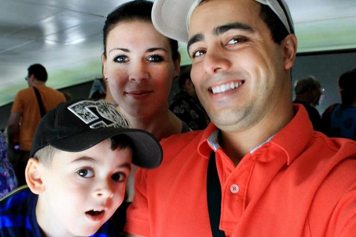 The story of an American mother who takes her son to the ISIS-controlled city of Raqqa.