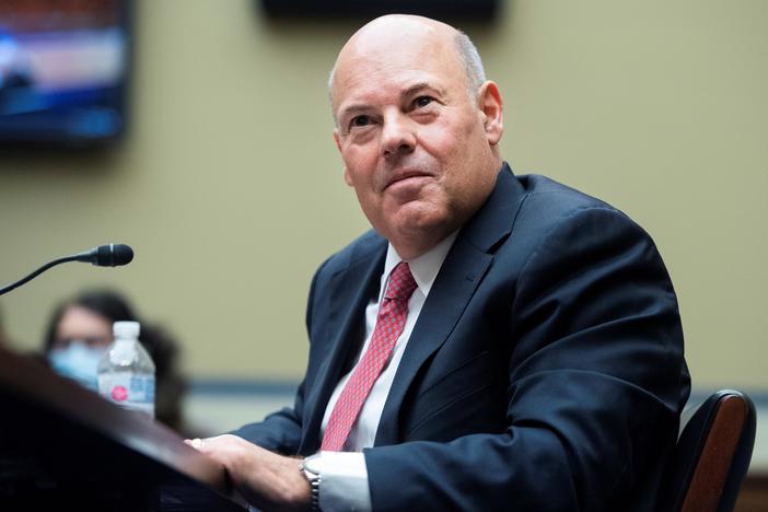 News Wrap: House Democrats launch probe of USPS postmaster general