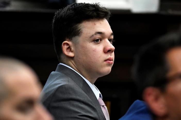 Analyzing Kyle Rittenhouse's self-defense claims as jury selection begins in his trial