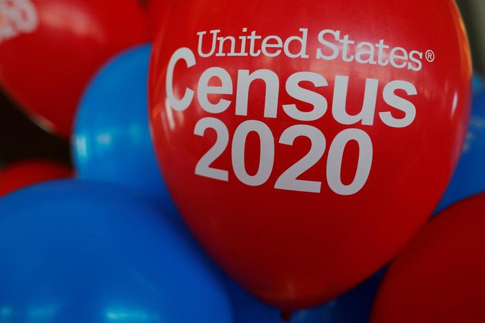 News Wrap: Census forms won’t include citizenship question