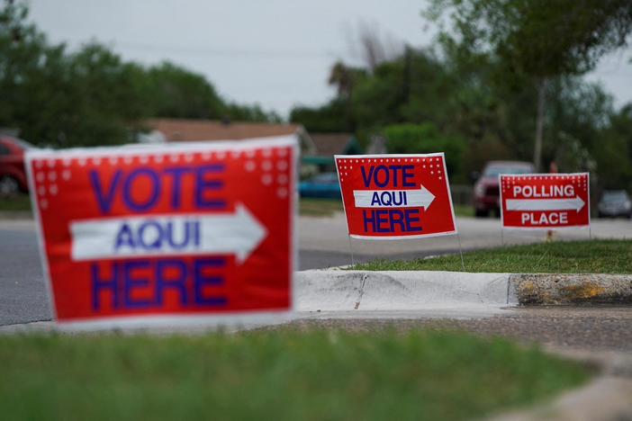 How Democrats and Republicans are courting Hispanic and Latino voters ahead of midterms