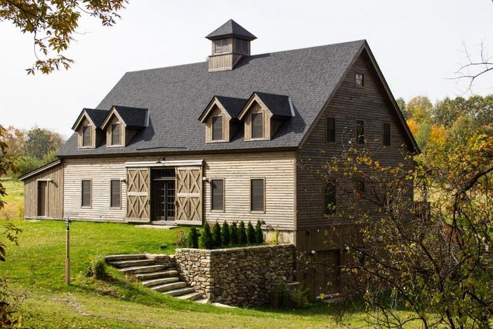 Benson and Burns present the distinct American timber barn meaning and history.