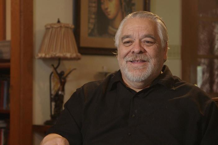 Willie's brother Ralph takes on a neighborhood tour of the barrio.