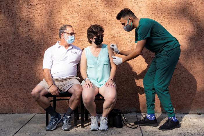 How 'fits and starts' of booster science, rollout may affect U.S. vaccination goals