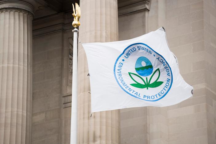 Supreme Court curbs EPA's power on emissions