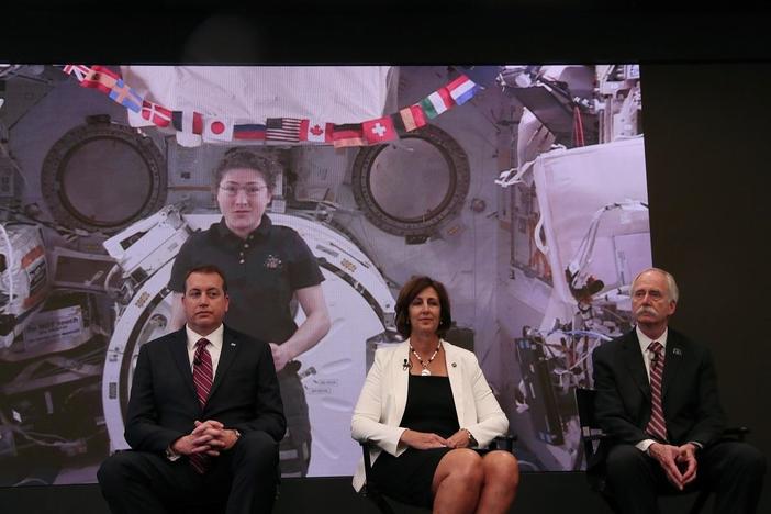 SpaceX plans launch of 12,000 satellites into Earth's orbit