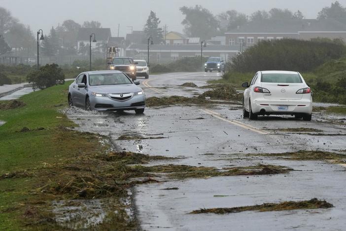 News Wrap: Lee makes landfall in Canada after lashing Northeast