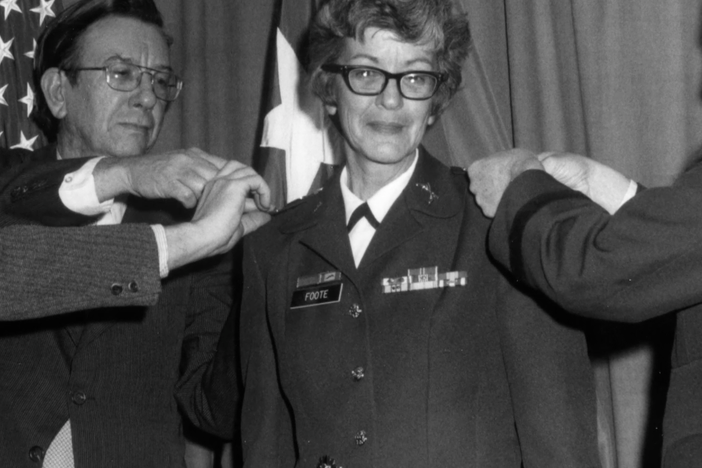 Pat Foote discusses her career and the integration of women into the U.S. Army.