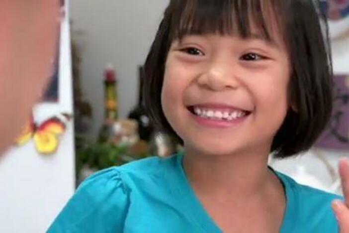Annie's dad teaches her how to make dumplings with a family recipe.