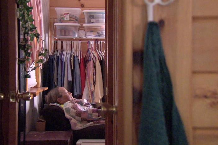 Katie, a little person, left the Amish when she was 41 years old. 