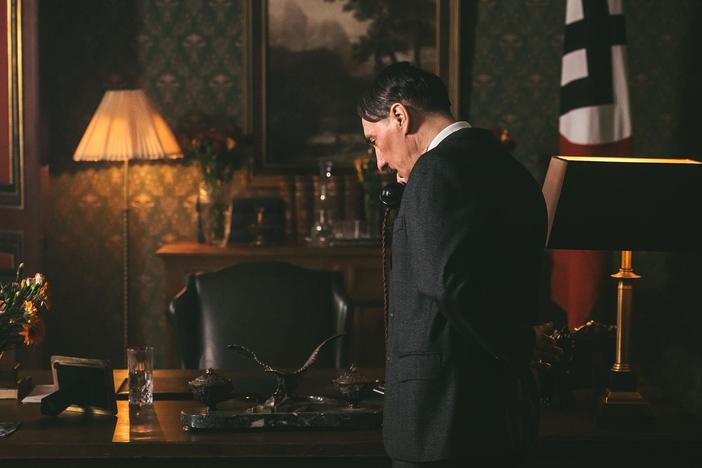 See how Hitler finds himself caught between Germany’s president and the Nazis’ power base.