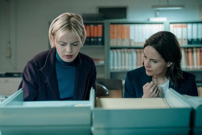 Bea learns more about Patience’s difficult past and together they uncover a trail.