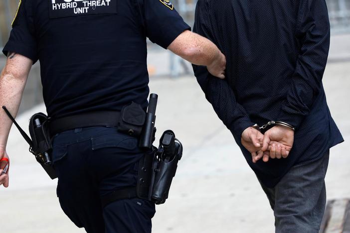 New report suggests these best practices for reducing crime in America