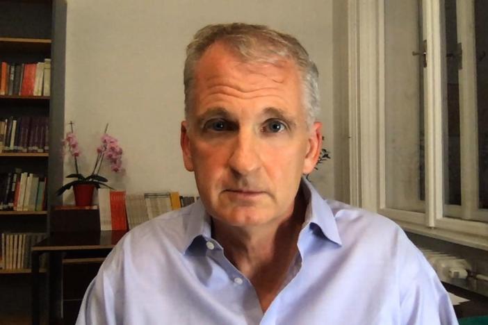 Timothy Snyder joins the show to make a case for universal healthcare in the U.S.