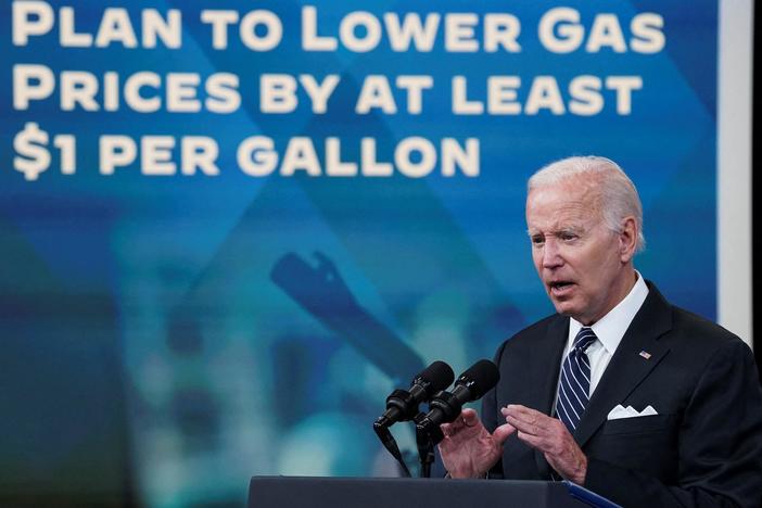 Biden asks Congress to suspend the federal gas tax to curb rising prices