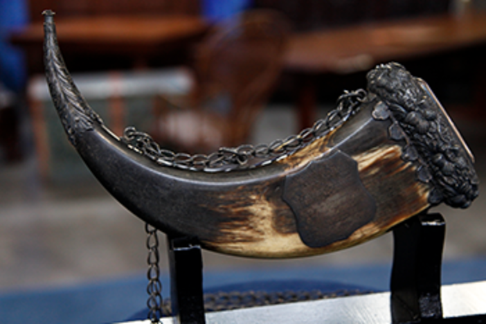 Appraisal: 1849 Prince Albert Presentation Horn from Madison, Hour 2.
