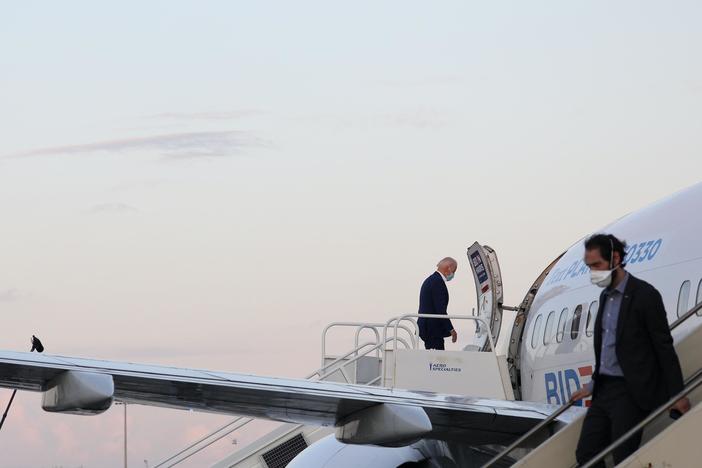 As Democrats raise record cash, which voters are favoring Biden?
