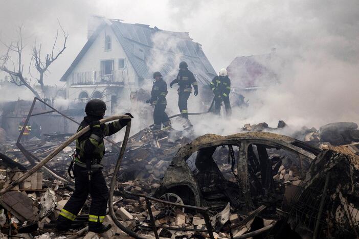 News Wrap: Russia bombards Ukraine hours before 3rd exchange of prisoners