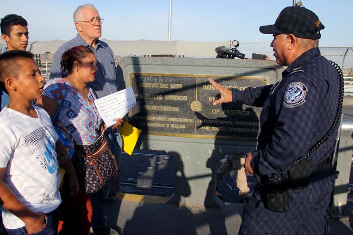 What asylum-seekers meet when they try to cross legally