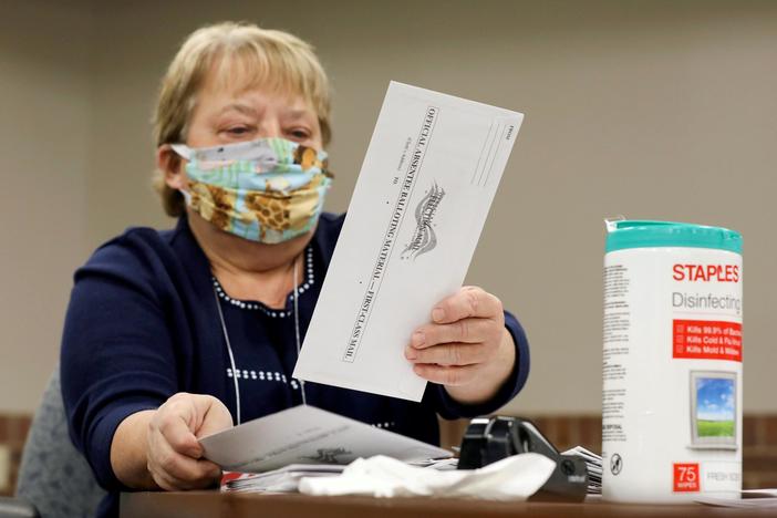 How coronavirus is shaping voter mindsets in the battleground of Wisconsin