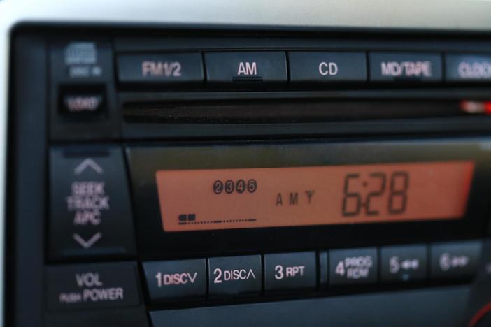What AM radio’s waning reach means for the future of politics and public safety