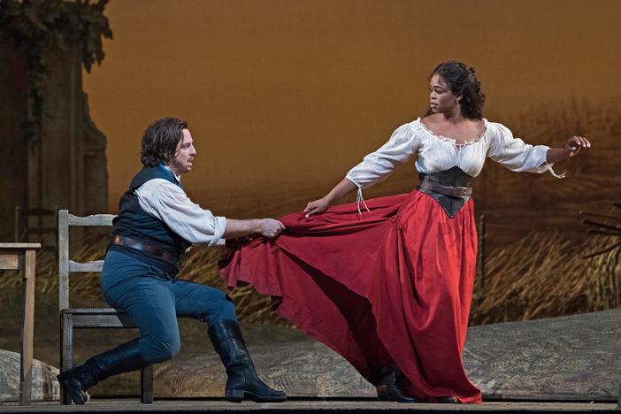 Donizetti’s comedy charms with Pretty Yende as Adina and Matthew Polenzani as Nemorino.