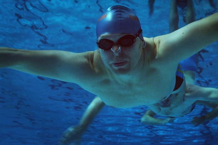 In the midst of mid-life crises, an all-male synchronized swim team is born.