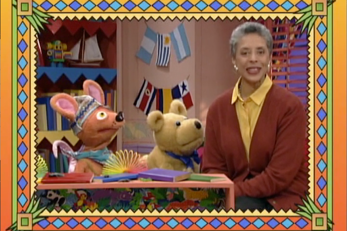 Host Lyn May and the Salsa cast introduce the story for today's lesson.