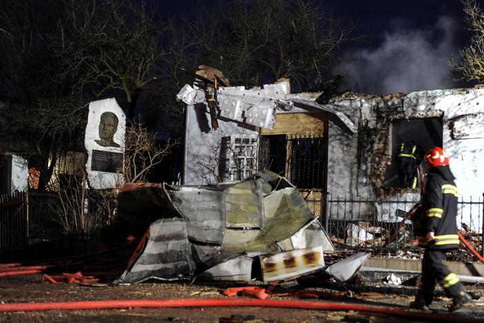 News Wrap: Russia pounds Ukraine with 90 drones during early hours of new year