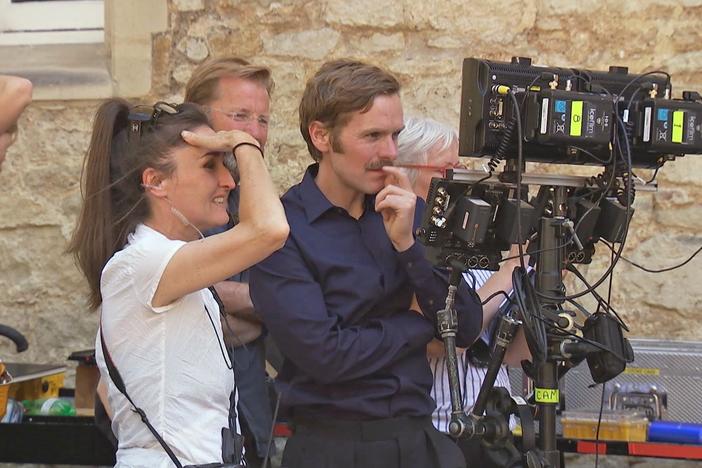 Shaun Evans' Endeavour co-stars divulge what it was like having Evans direct an episode.