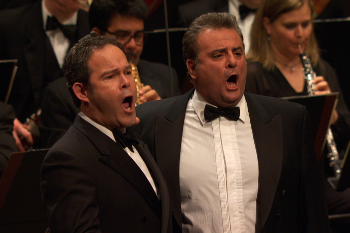 Bonus performance from 2012 Richard Tucker Opera Gala featuring Giordani and Finley.