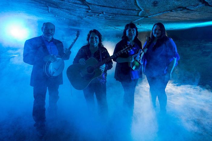 Mentored by Alison Kraus, the Cox Family has earned diverse career milestones.