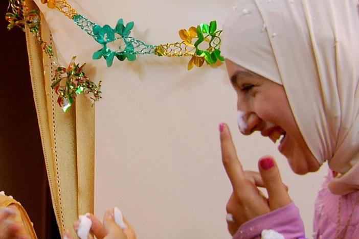 A young girl in Syria is caught between educational goals and marriage customs.