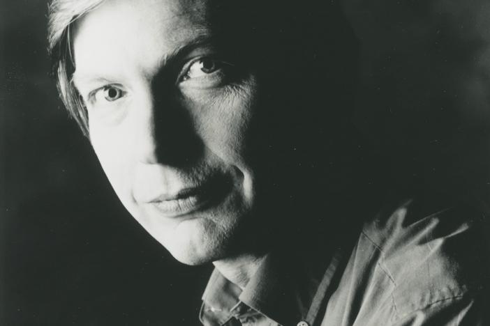 Bob Edwards started his career at NPR as a newscaster and then hosted <em>All Things Considered</em> before moving to <em>Morning Edition</em>. He's pictured above in 1989.