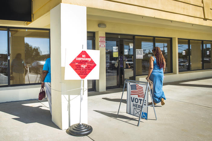 Outside the board of elections in Macon during early voting in 2016. 