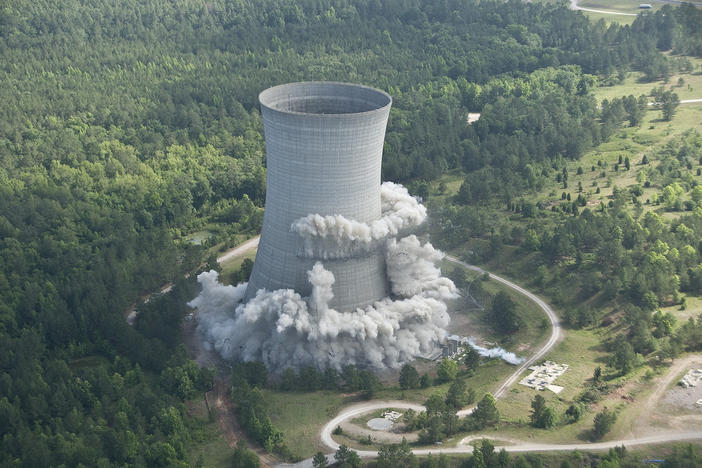 K Cooling Tower is imploded on May 26, 2010 as part of the SRS Recovery Act Project.