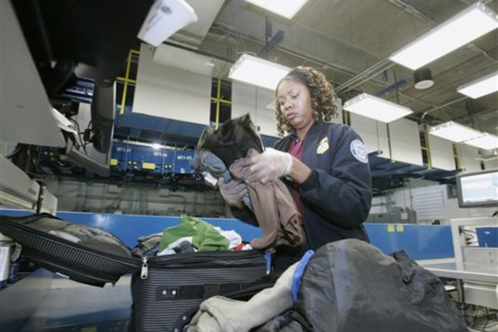 The Transportation Security Administration said Monday that Sunday's absence rate compared to 3.1 percent on the comparable Sunday a year ago.